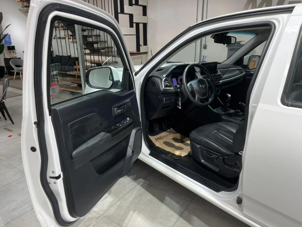 imagen 0 de vehiculo con id 2201